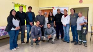 ASOEM acompañó el ingreso a contrato no permanente de cuatro trabajadorxs en Arroyo Aguiar